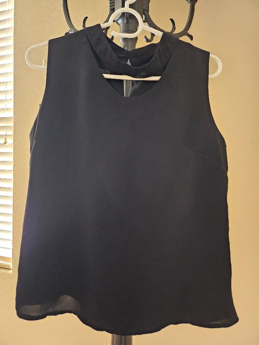 Sleeveless Mock Neck Blouse — Size M — Sheer Hem Detail